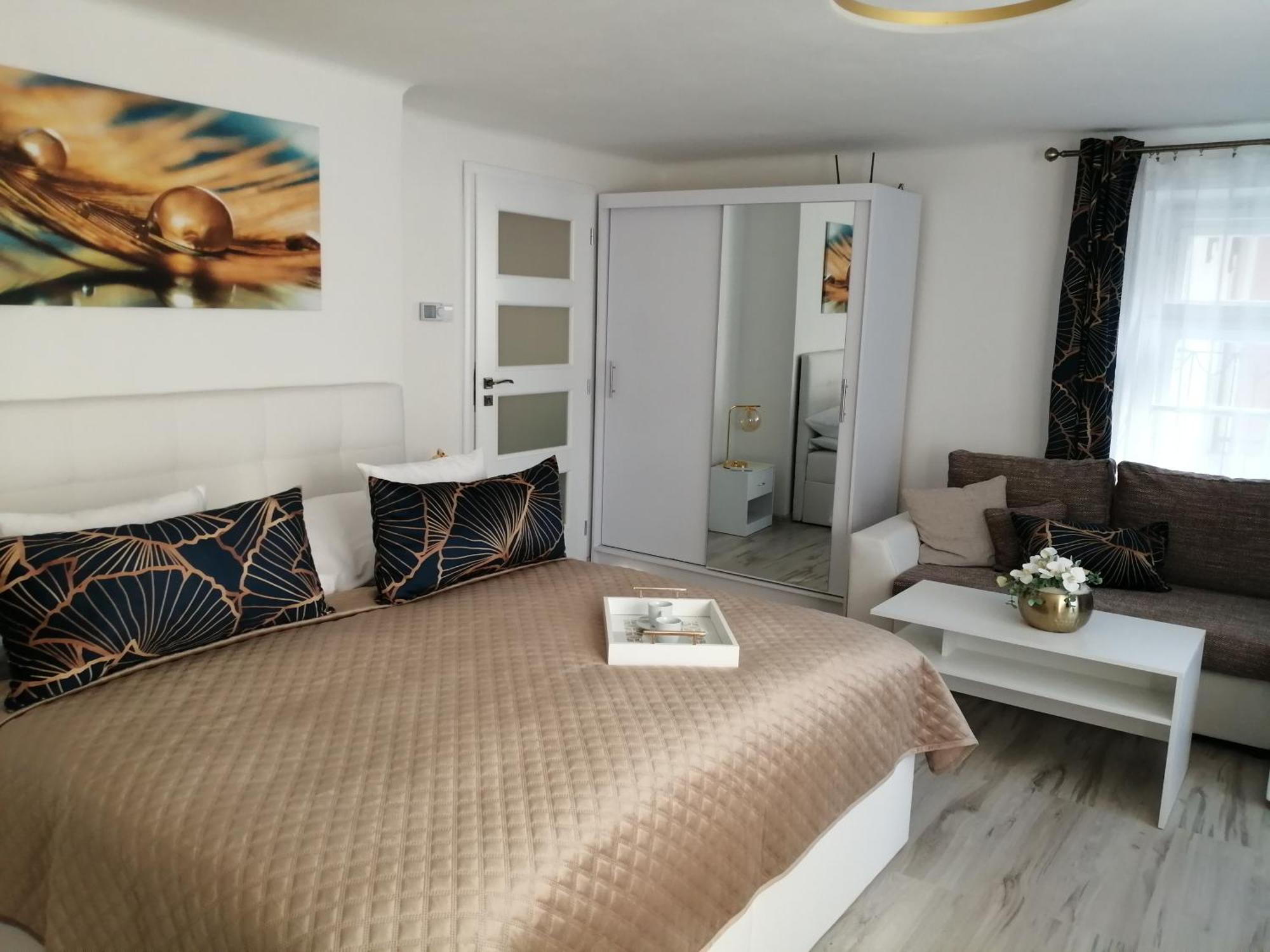 Apartman Deluxe Cheb Exterior photo